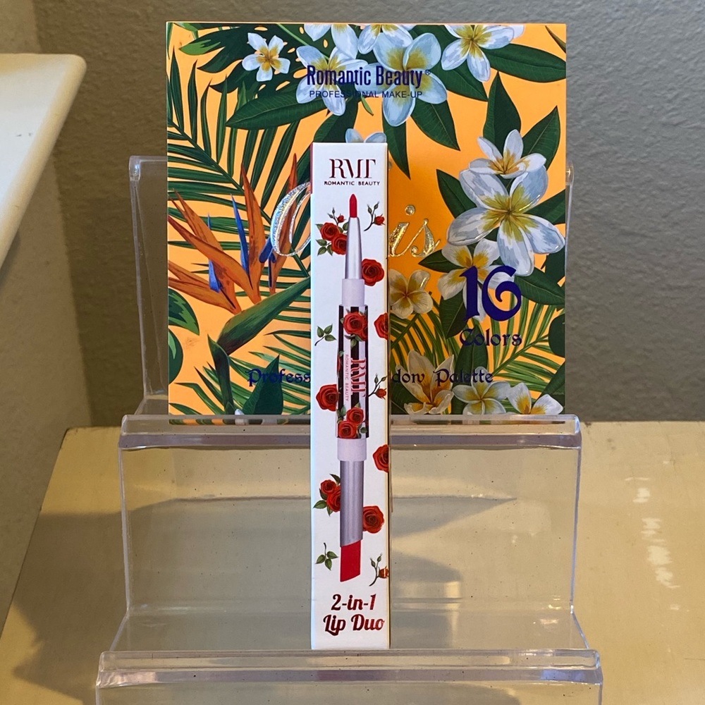 Oasis 16 color Shadow palette & 2 in one Lip duo- color Malaga.